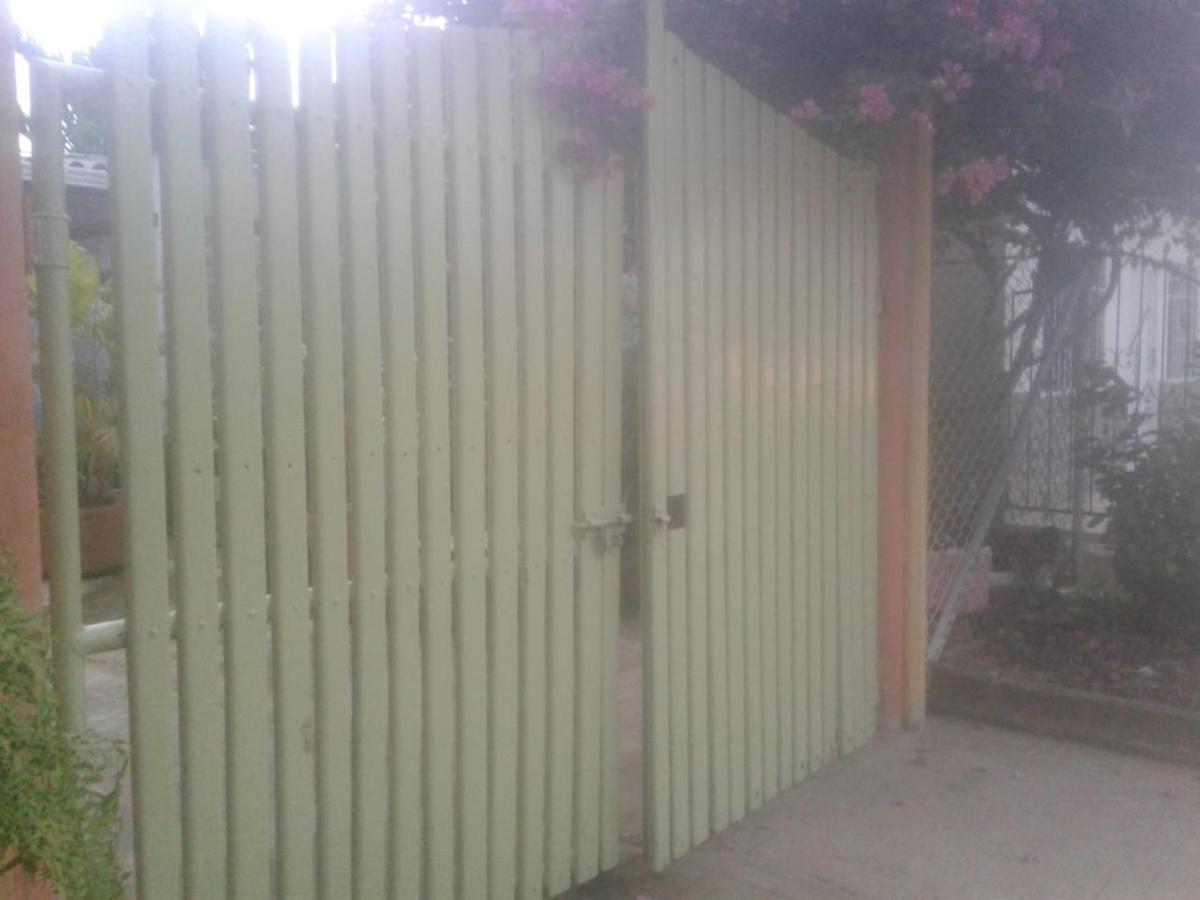 Habitacion Triple Con Cocina Y Bano Privado Necoclí Eksteriør bilde